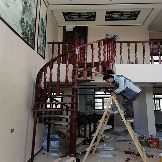 仙桃旋转木楼梯生产厂家